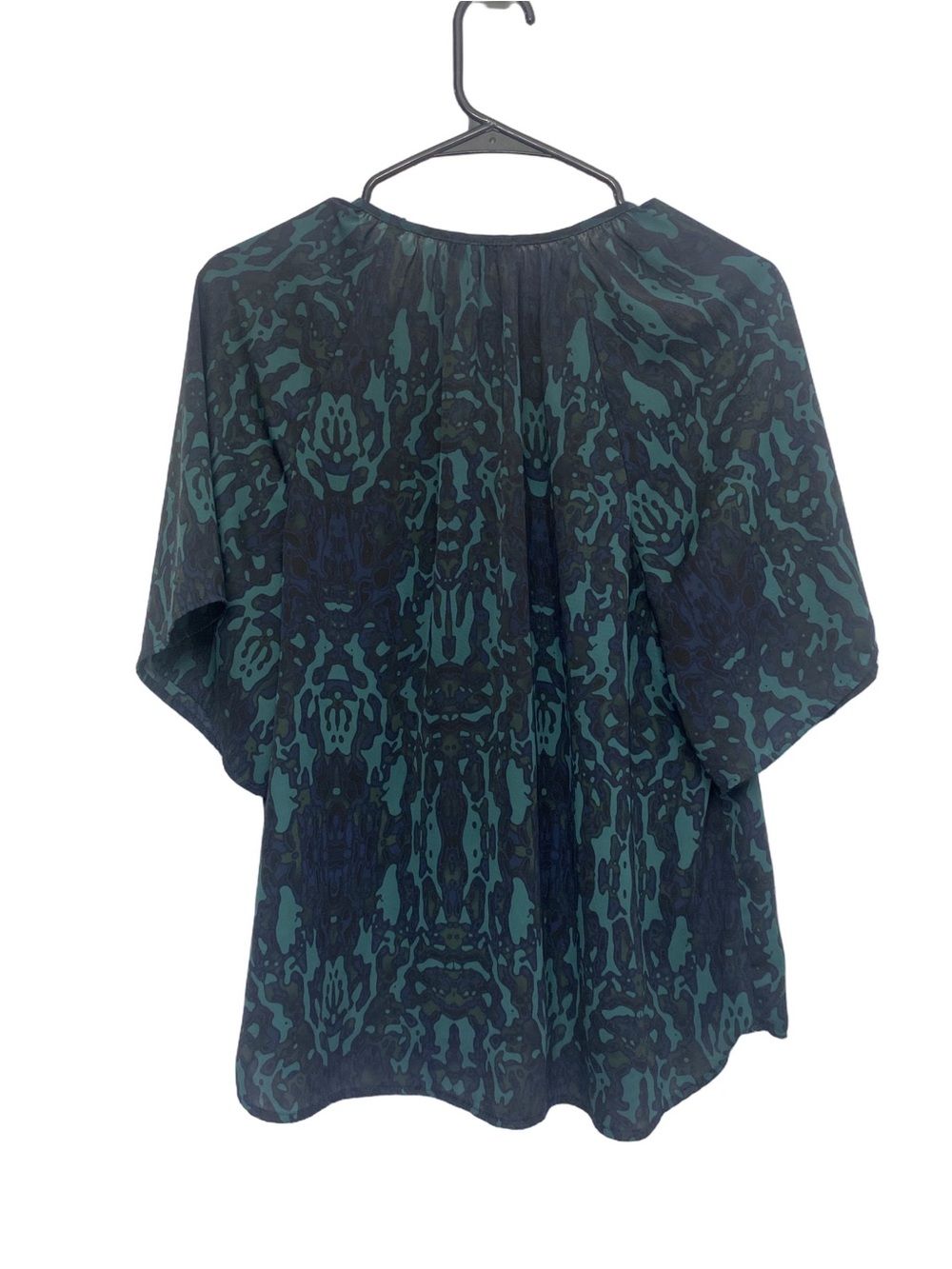 Allison Joy Abstract V-Neck Blouse Green Navy M - Picture 3 of 5